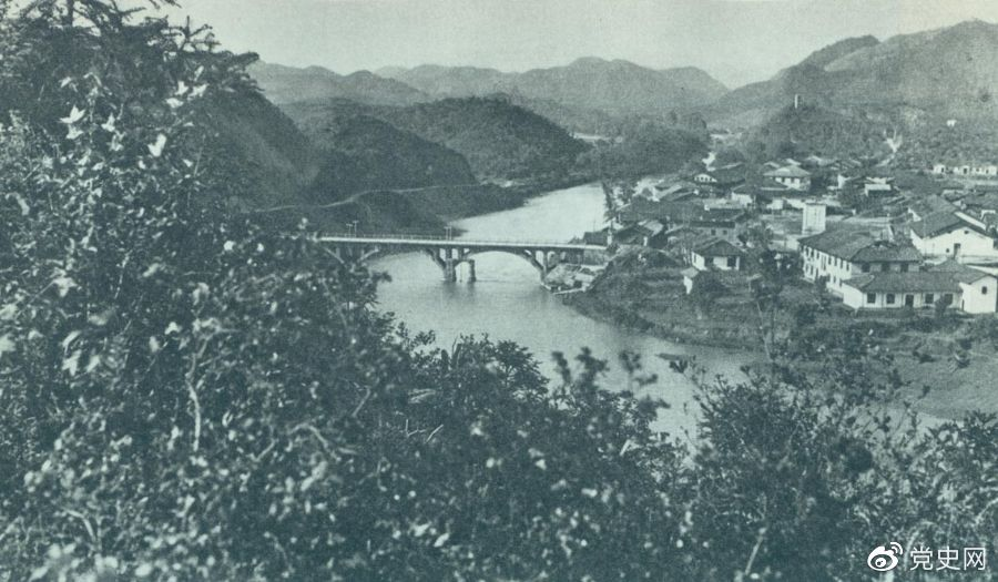 1930年12月，紅軍在龍岡地區(qū)殲滅國民黨軍第十八師近一萬人，活捉敵師長張輝瓚。圖為作戰(zhàn)舊址江西興國東北的龍岡。